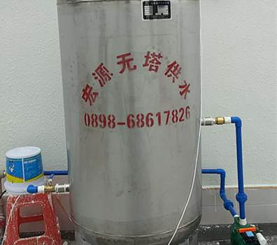 文昌市二公堆鎮水北村1T不銹鋼無塔供水器
