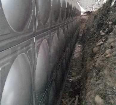 新疆烏蘇某新建監獄551m3組合水箱及消防穩壓設備